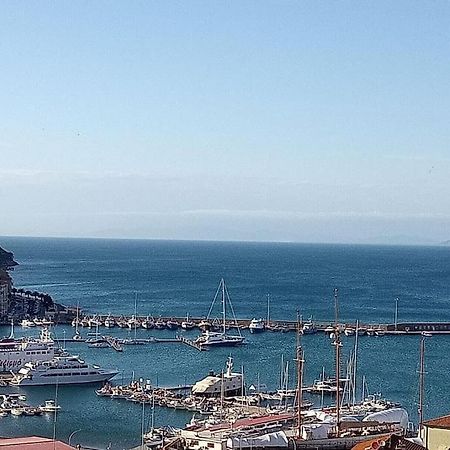 Sweet Liana Un Tuffo Nel Cuore Del Paese Porto Santo Stefano  Exteriör bild