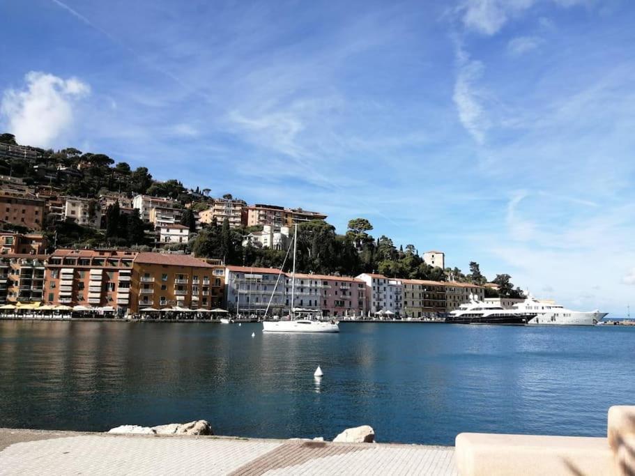 Sweet Liana Un Tuffo Nel Cuore Del Paese Porto Santo Stefano  Exteriör bild